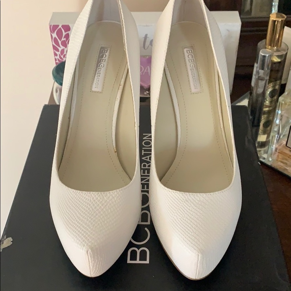 BCBGeneration White Snake Heel